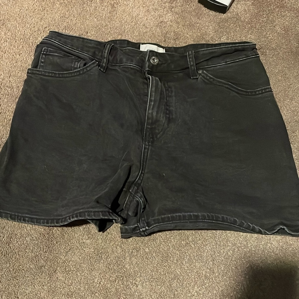 Women’s Shorts